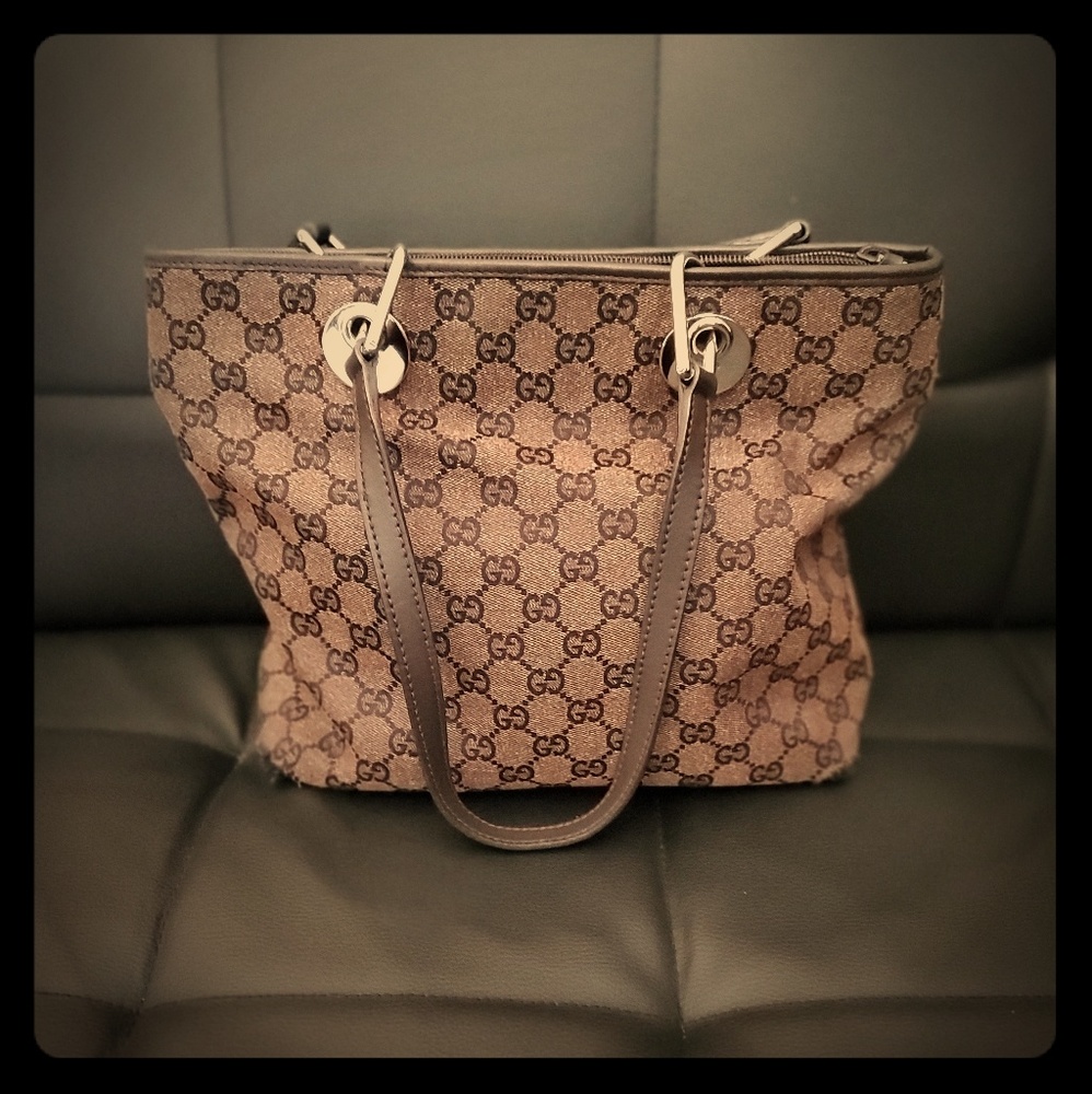 Gucci purse